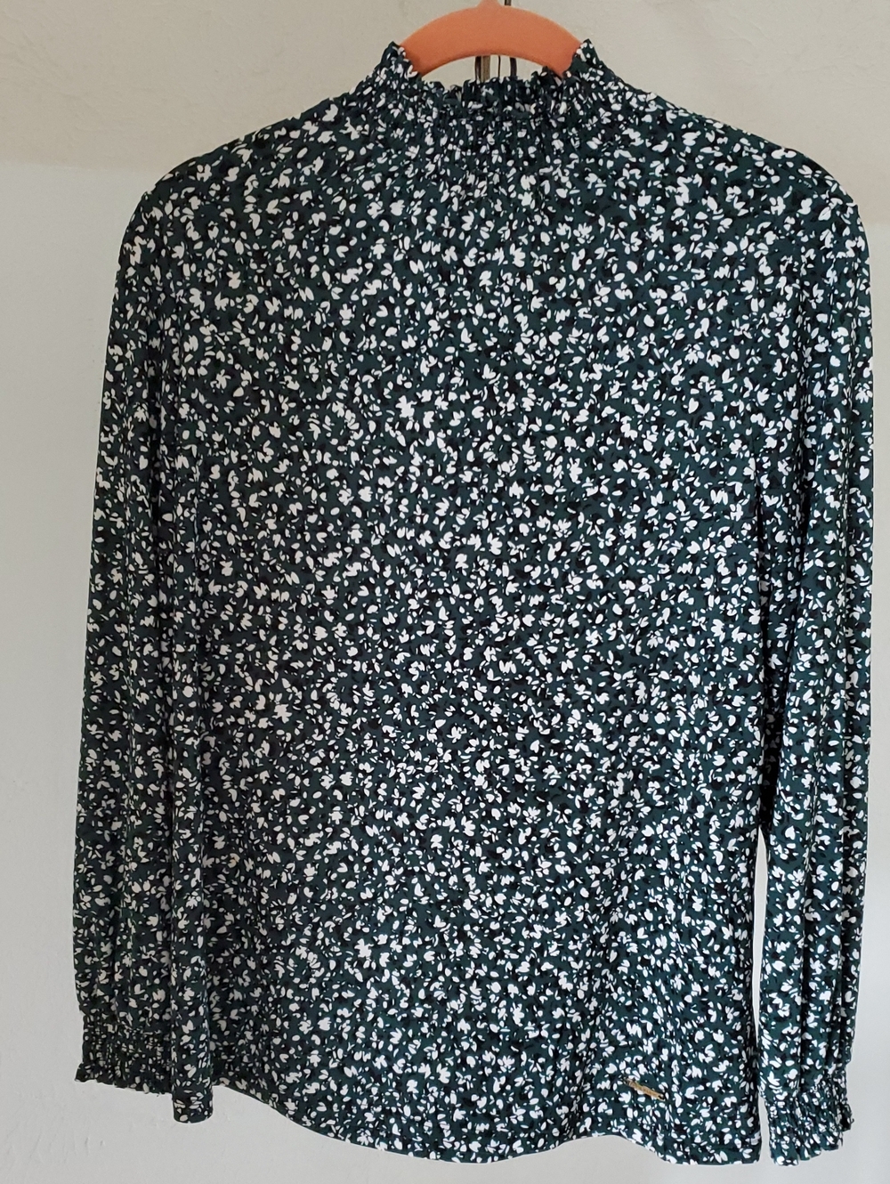 Anne Klein Dark Green Floral Mock-Neck Blouse